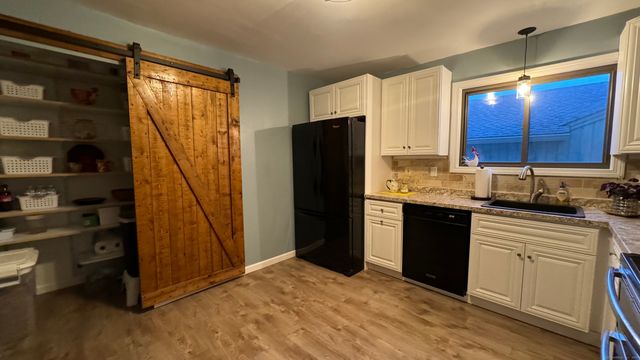 1106 Summer Hill Drive 1106, South Windsor, CT 06074