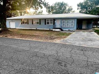 1500 LONG 14TH STREET, Bessemer, AL 35020