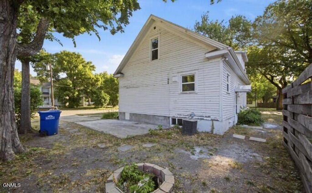403 14th Street S, Fargo, ND 58103 photo 3