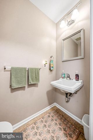 26 BLUE JAY DR, Clementon, NJ 08021