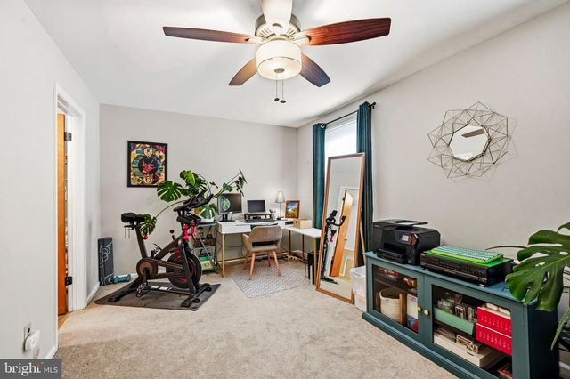 26 BLUE JAY DR, Clementon, NJ 08021