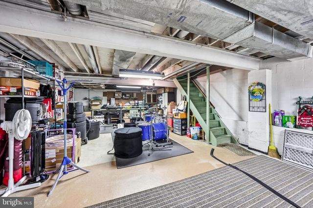 26 BLUE JAY DR, Clementon, NJ 08021