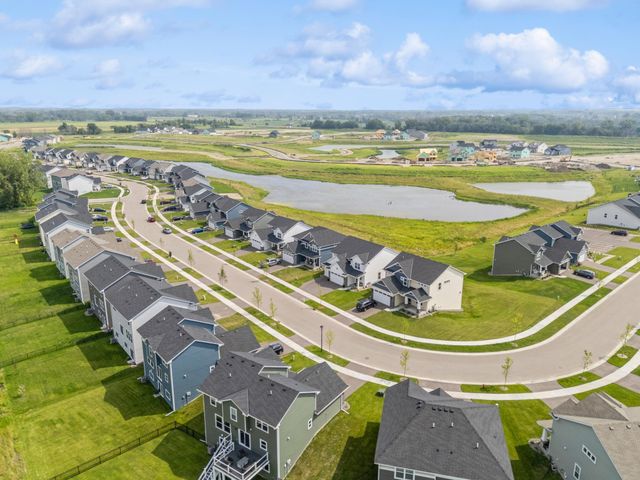 7672 Lotus Lane, Lino Lakes, MN 55038