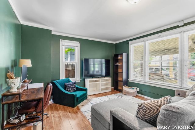 823 Prospect Avenue NE, Grand Rapids, MI 49503