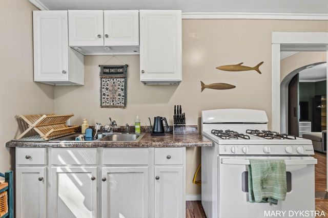 823 Prospect Avenue NE, Grand Rapids, MI 49503