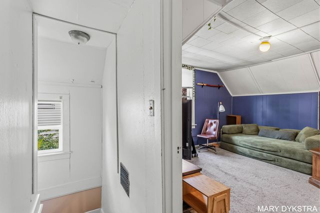 823 Prospect Avenue NE, Grand Rapids, MI 49503