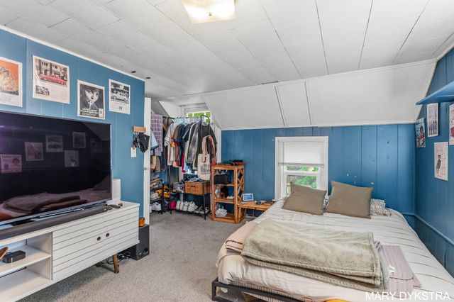 823 Prospect Avenue NE, Grand Rapids, MI 49503