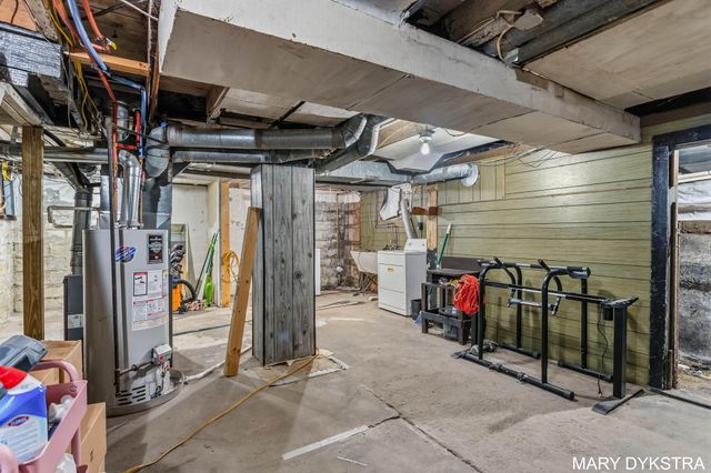 823 Prospect Avenue NE, Grand Rapids, MI 49503