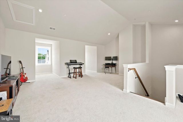 814 FURNACE CT, Phoenixville, PA 19460
