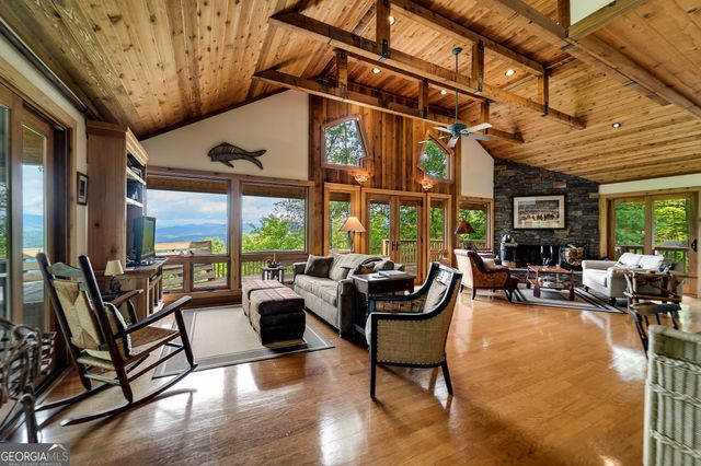 374 Wild Turkey Run, Tiger, GA 30576