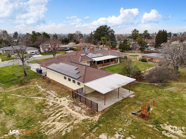 2712 Primera Vista, Bakersfield, CA 93306