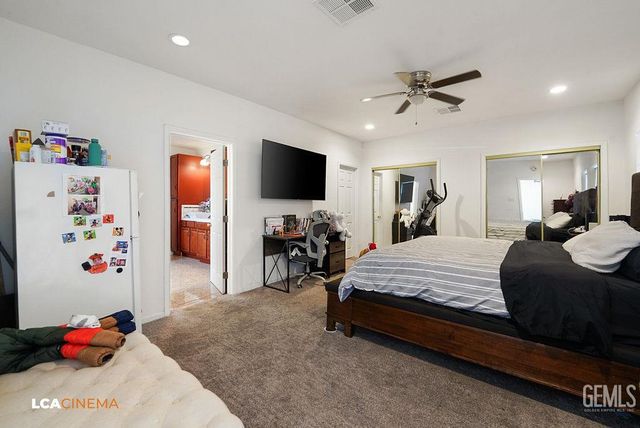 2712 Primera Vista, Bakersfield, CA 93306