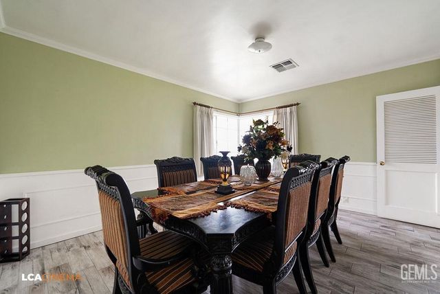 2712 Primera Vista, Bakersfield, CA 93306