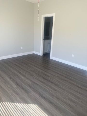 5196 N Honeylocust, Wichita, KS 67226