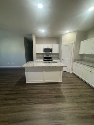 5196 N Honeylocust, Wichita, KS 67226