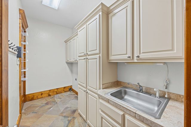 117 Saint Annes Drive, Mabank, TX 75156