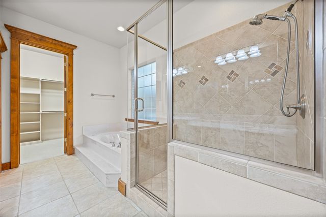 117 Saint Annes Drive, Mabank, TX 75156