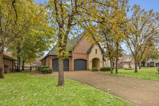 117 Saint Annes Drive, Mabank, TX 75156