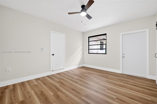 1170 NW 87th St, Miami, FL 33150