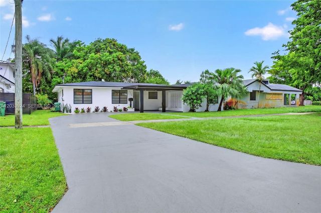 1170 NW 87th St, Miami, FL 33150