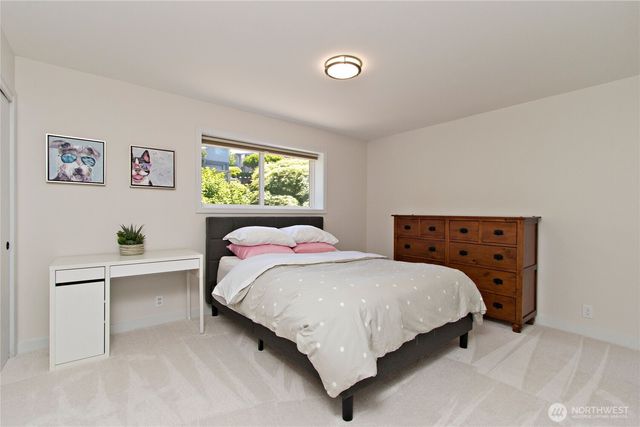 4935 116th Place SE, Bellevue, WA 98006