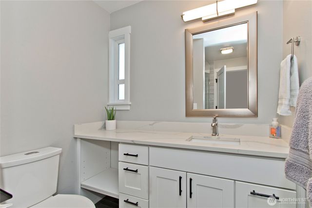 4935 116th Place SE, Bellevue, WA 98006