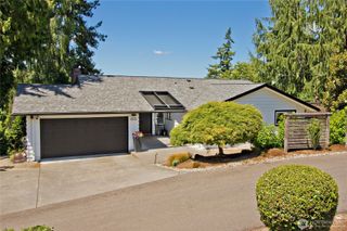 4935 116th Place SE, Bellevue, WA 98006