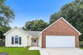5985 Green Meadow Way, Rex, GA 30273