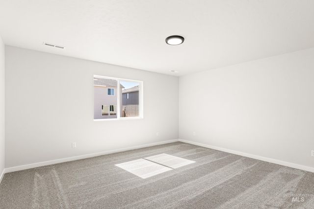 7481 W Newtown Dr, Eagle, ID 83616