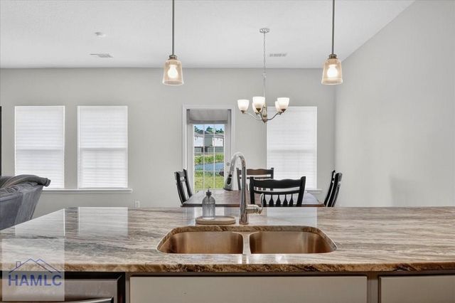 539 Brightleaf Circle, Hinesville, GA 31313