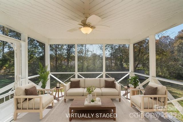 492 14th Avenue Avenue NE, Hickory, NC 28601