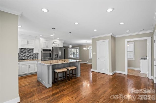 492 14th Avenue Avenue NE, Hickory, NC 28601