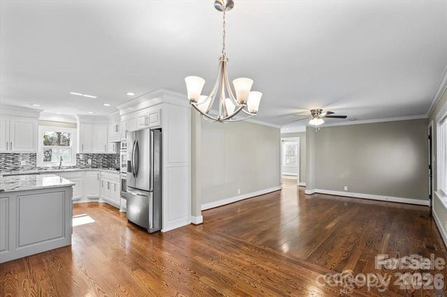 492 14th Avenue Avenue NE, Hickory, NC 28601