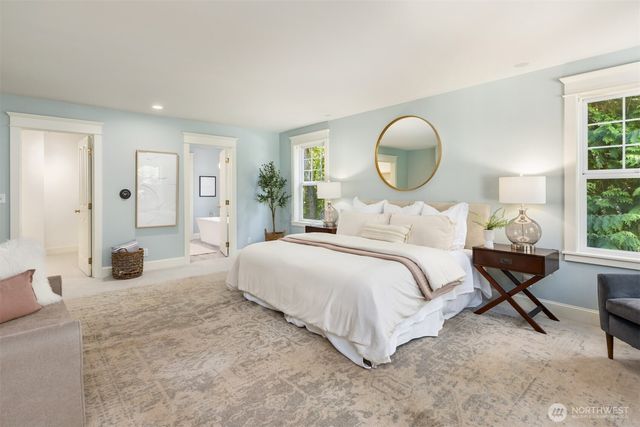 8363 NE Sumanee Place, Bainbridge Island, WA 98110