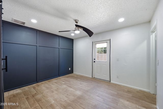 421 S TERRY Lane, Tempe, AZ 85281