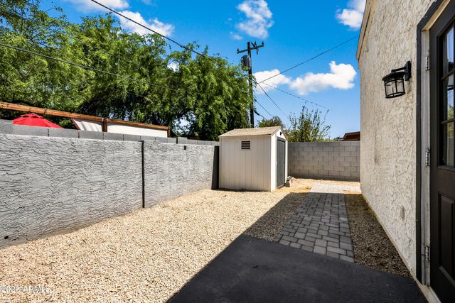 421 S TERRY Lane, Tempe, AZ 85281