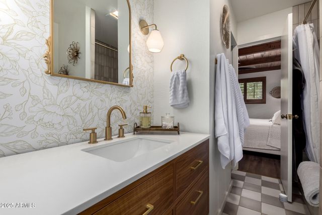 5252 N BAY Drive, Pine, AZ 85544