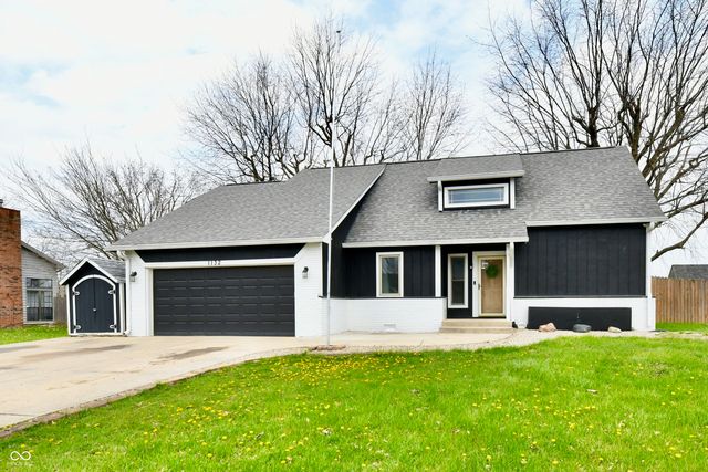 1132 Madrid Road, Greenwood, IN 46143