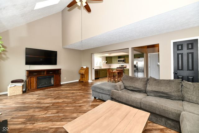 1132 Madrid Road, Greenwood, IN 46143