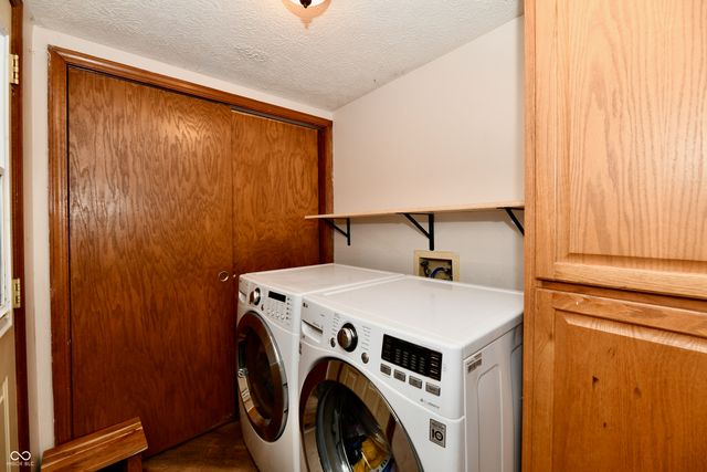 1132 Madrid Road, Greenwood, IN 46143