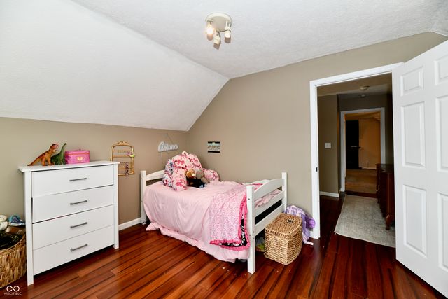 1132 Madrid Road, Greenwood, IN 46143