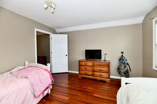 1132 Madrid Road, Greenwood, IN 46143