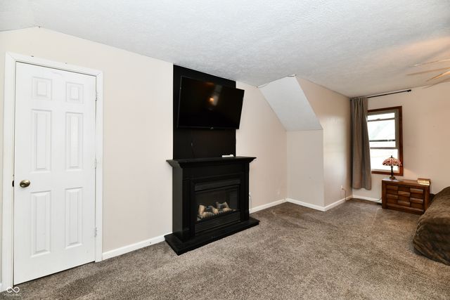 1132 Madrid Road, Greenwood, IN 46143