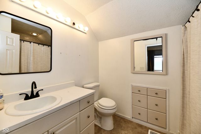 1132 Madrid Road, Greenwood, IN 46143