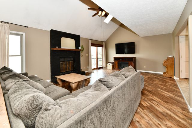 1132 Madrid Road, Greenwood, IN 46143