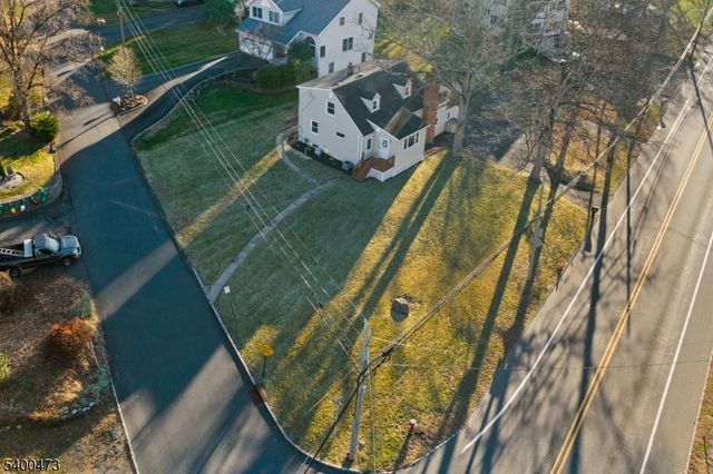 83 Mountain Blvd, Watchung Boro, NJ 07069