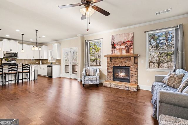 526 Blue Mountain, Canton, GA 30114