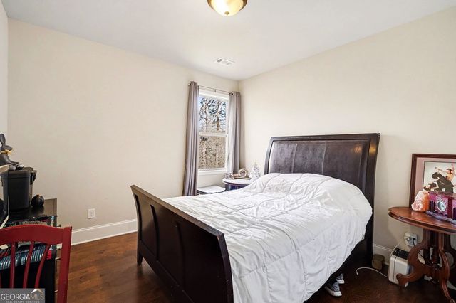 526 Blue Mountain, Canton, GA 30114