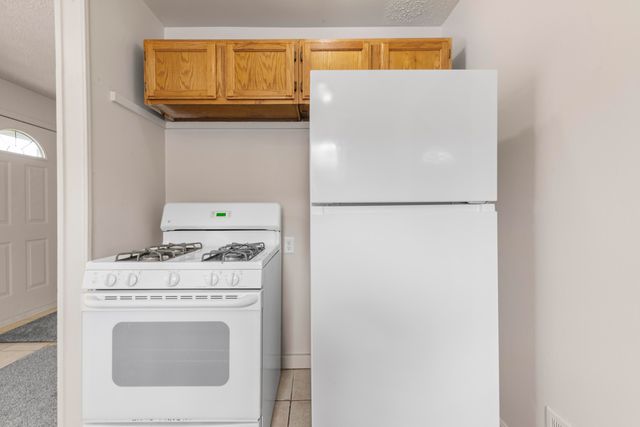 6469 Troy Street, Taylor, MI 48180