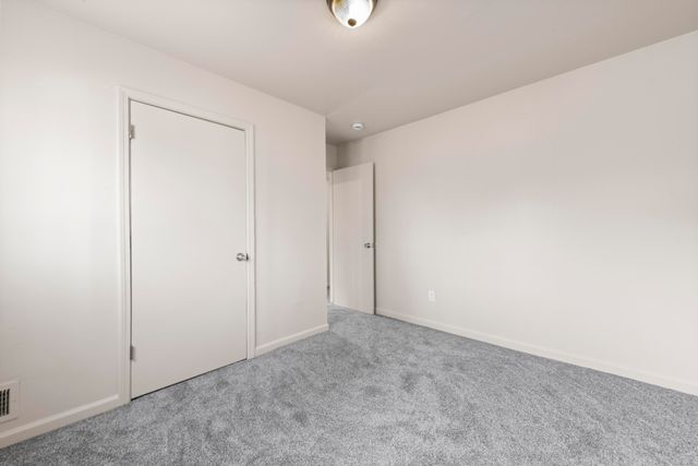 6469 Troy Street, Taylor, MI 48180